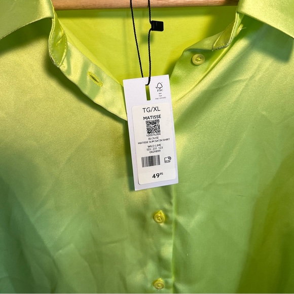 Dynamite button down blouse - Picture 3 of 4